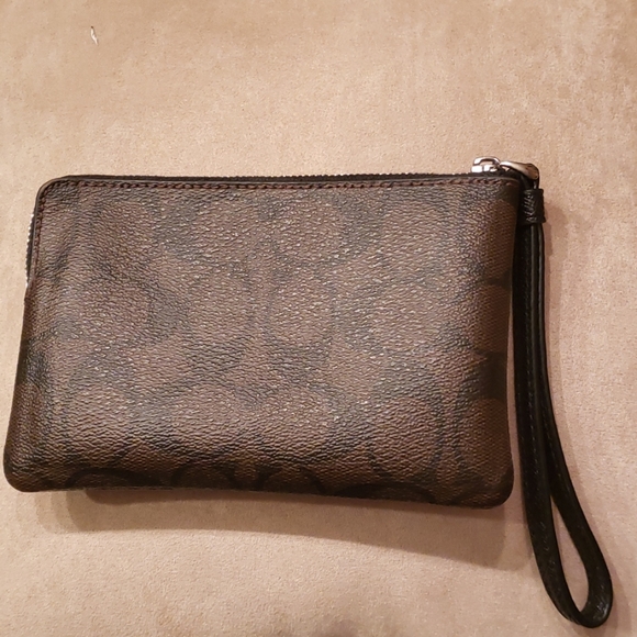 Coach Handbags - Authentic Coach signature corner zip wristlet